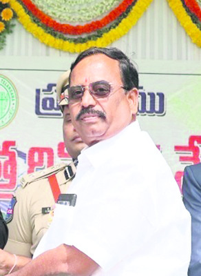 ఉత్తమ సేవలకు  పురస్కారం 4