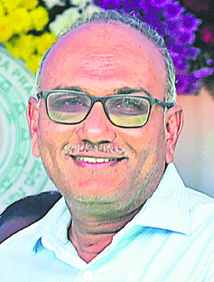 ఉత్తమ సేవలకు సత్కారం18