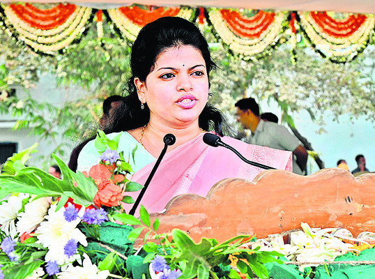 సమగ్రాభివృద్ధే లక్ష్యం14