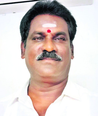 సొసైటీ ఉద్యోగి ఆత్మహత్య 1