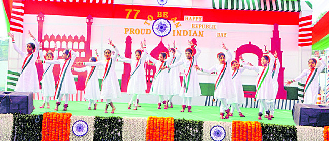 జిల్లా సమగ్రాభివృద్ధే లక్ష్యం 1