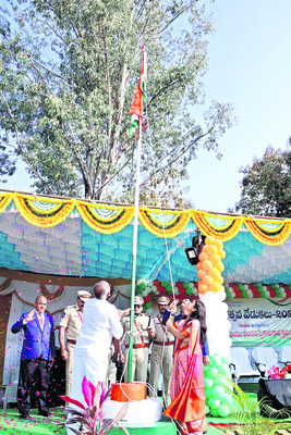 జిల్లా సర్వతోముఖాభివృద్ధికి పునరంకితమవుదాం 1