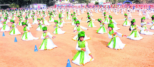 సమన్వయంతో ముందుకు1