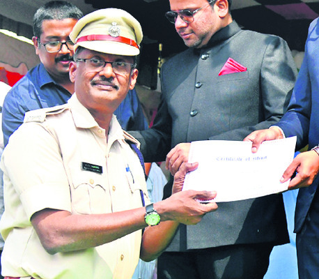 ప్రతిభకు పట్టాభిషేకం9