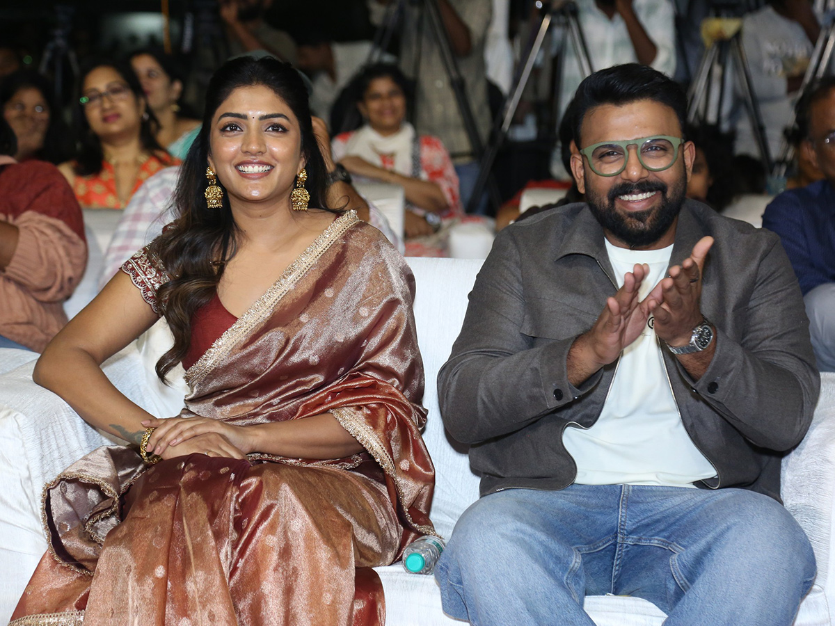 Om Shanti Shanti Shantihi Movie Pre Release Event HD Photos1