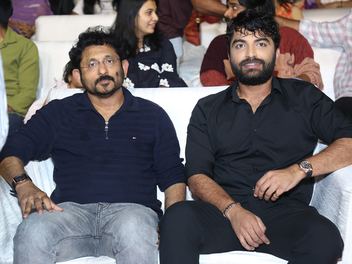 Om Shanti Shanti Shantihi Movie Pre Release Event HD Photos18