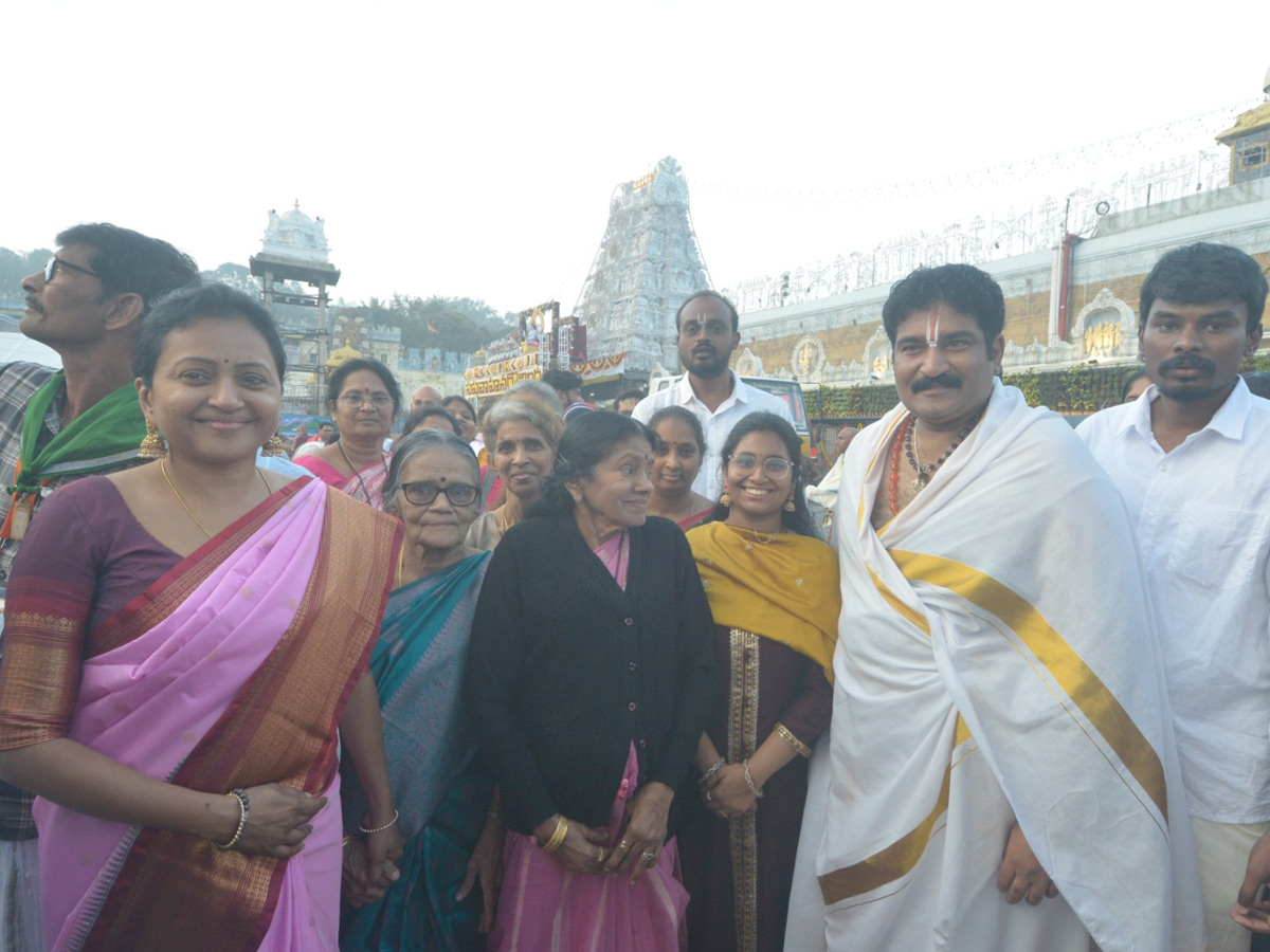 Tollywood Celebrities visited Tirumala Photos10