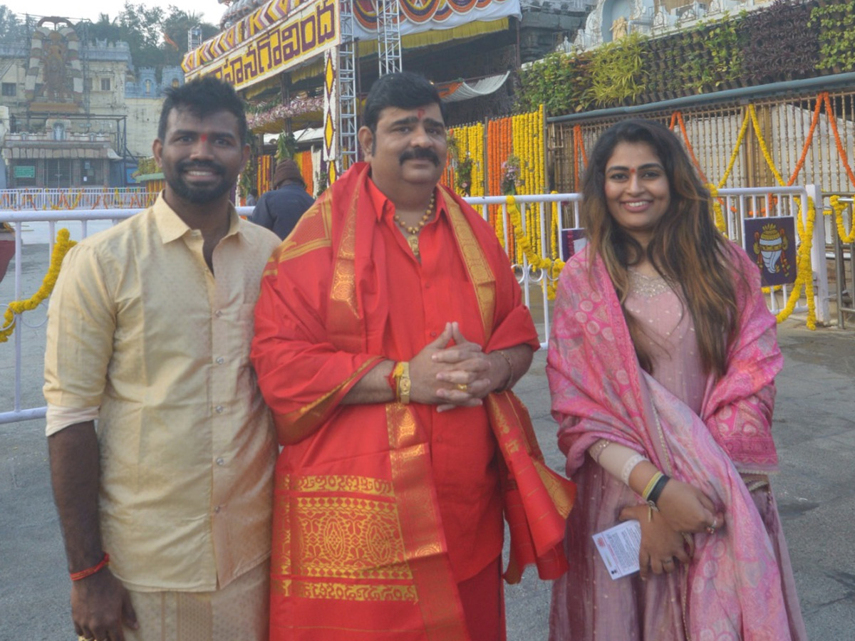 Tollywood Celebrities visited Tirumala Photos14