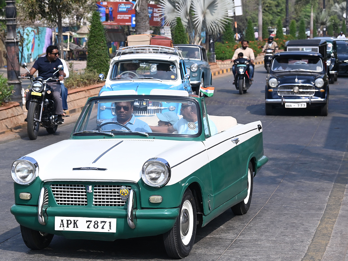 Vintage and Classic Car and Bike Rally 2026 HD Photos1