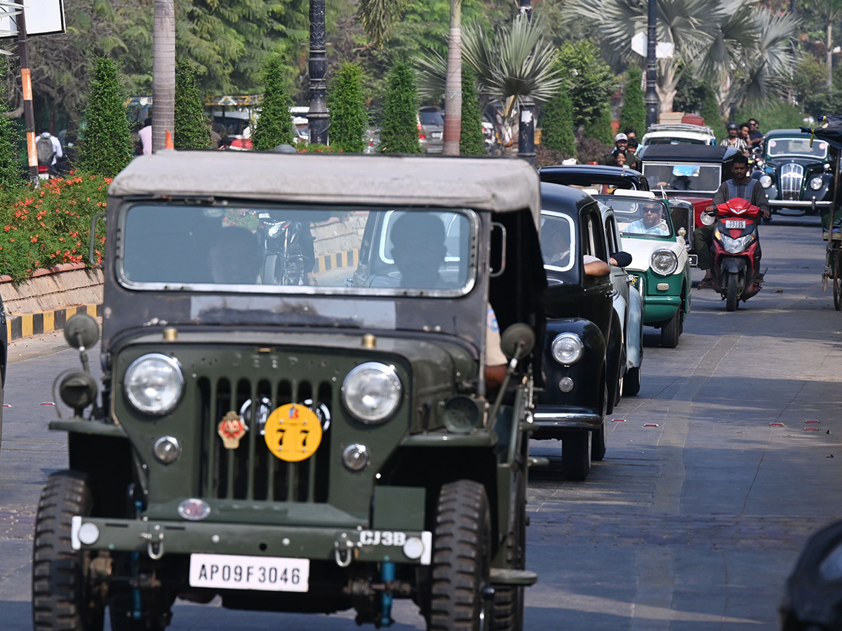 Vintage and Classic Car and Bike Rally 2026 HD Photos5