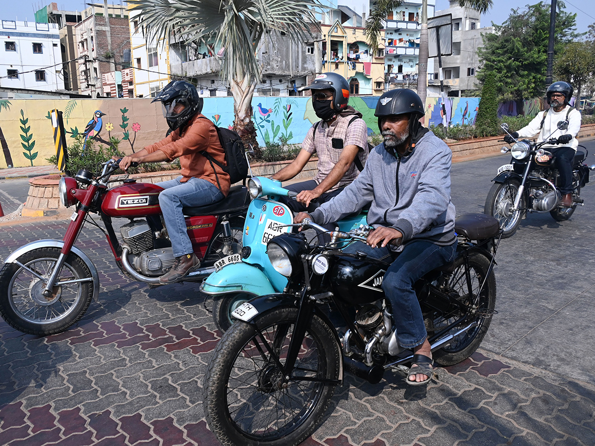 Vintage and Classic Car and Bike Rally 2026 HD Photos7