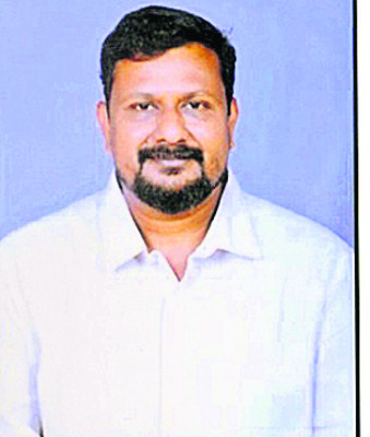 సచివాలయ ఉద్యోగులపై సవతి తల్లి ప్రేమ 
1