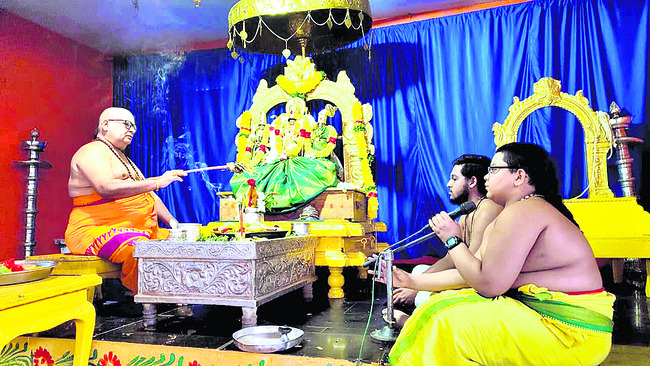 నేత్రపర్వంగా  రామయ్య నిత్యకల్యాణం1