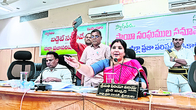 సచివాలయాలపై అక్కసు 1