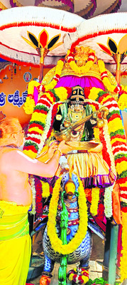 శ్రీ చక్ర శుభ నివాసా! 1