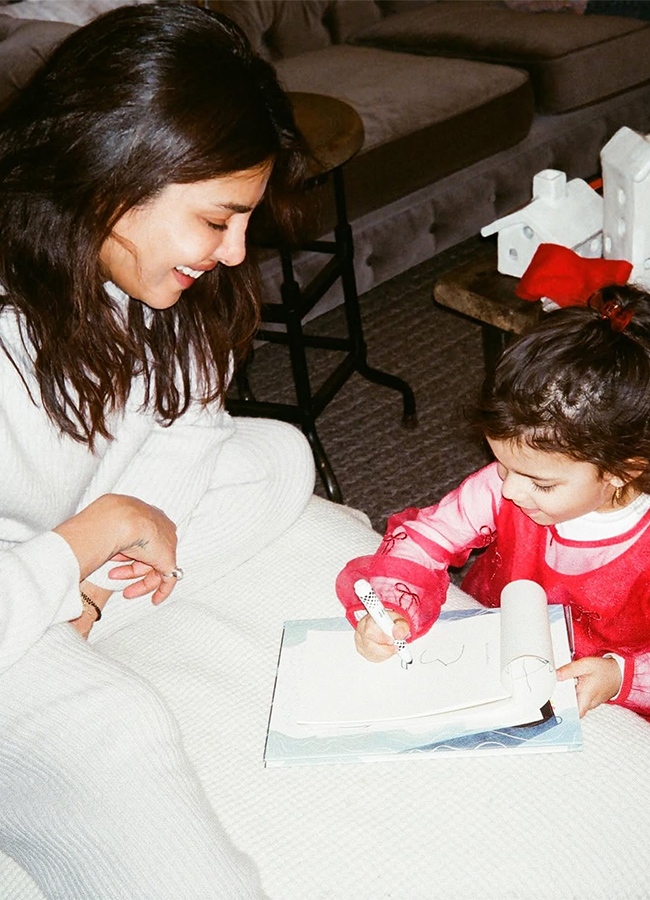 Bollywood Actress Priyanka Chopra January Vibes13