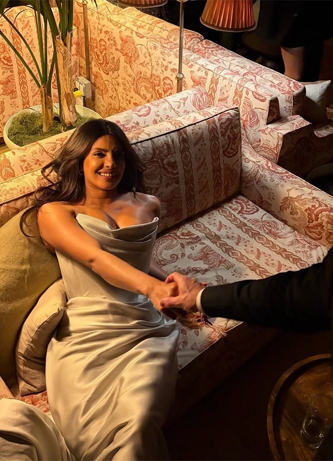 Bollywood Actress Priyanka Chopra January Vibes19