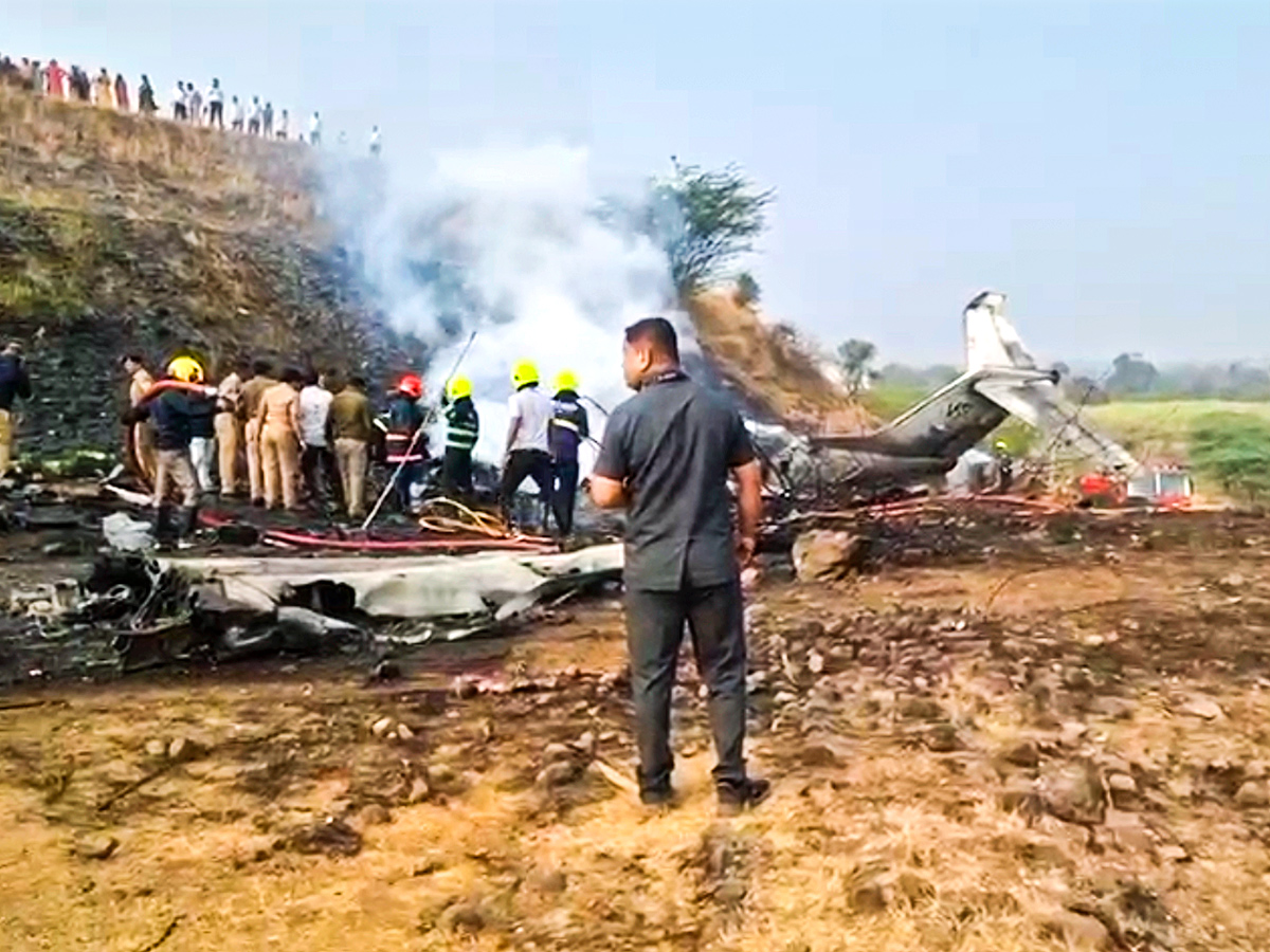 Maharashtra Deputy CM Ajit Pawar Plane Crash Viral Photos4
