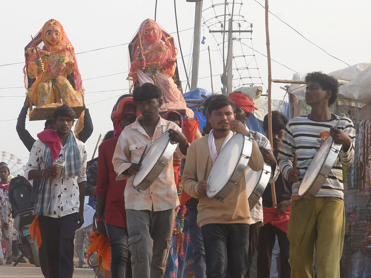 Sammakka Sarakka Medaram Maha Jatara 2026 HD Photos26