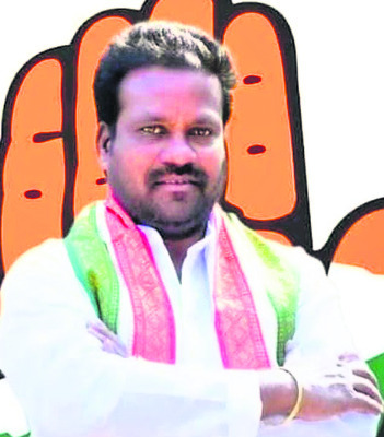 రాచరికం toప్రజాస్వామ్యం 9