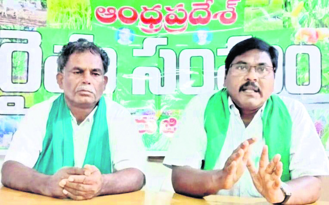 పెనుగొండ క్షేత్రంలో ఆధ్యాత్మిక శోభ2