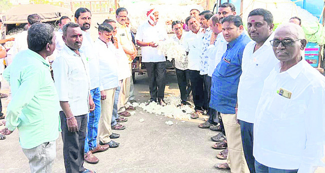 నామినేషన్ల ప్రక్రియలో   అప్రమత్తంగా ఉండాలి2