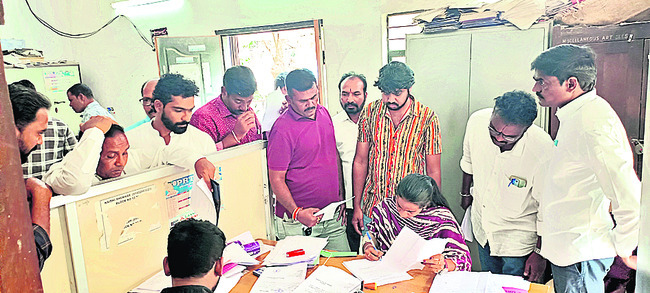 బల్దియాలకు ఎన్నికల ఆదాయం1