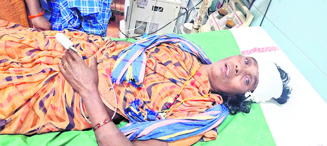 రోడ్డుప్రమాదంలో బాలుడికి తీవ్రగాయాలు1