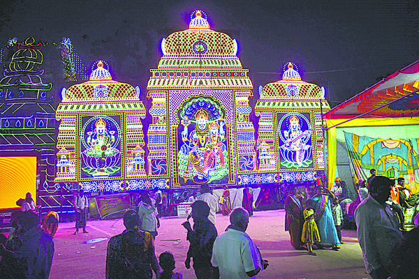 ● వైభవంగా అంతర్వేది నరసన్న కల్యాణం ● జనసంద్రమైన ఆలయ ప్ర4