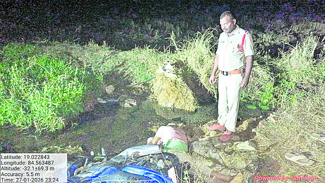 వేర్వేరు ప్రమాదాల్లో ఇద్దరు మృతి 1