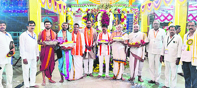 ● వైభవంగా అంతర్వేది నరసన్న కల్యాణం ● జనసంద్రమైన ఆలయ ప్ర5