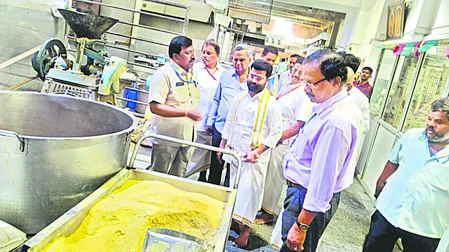 భక్తితో ప్రణమిల్లి 5