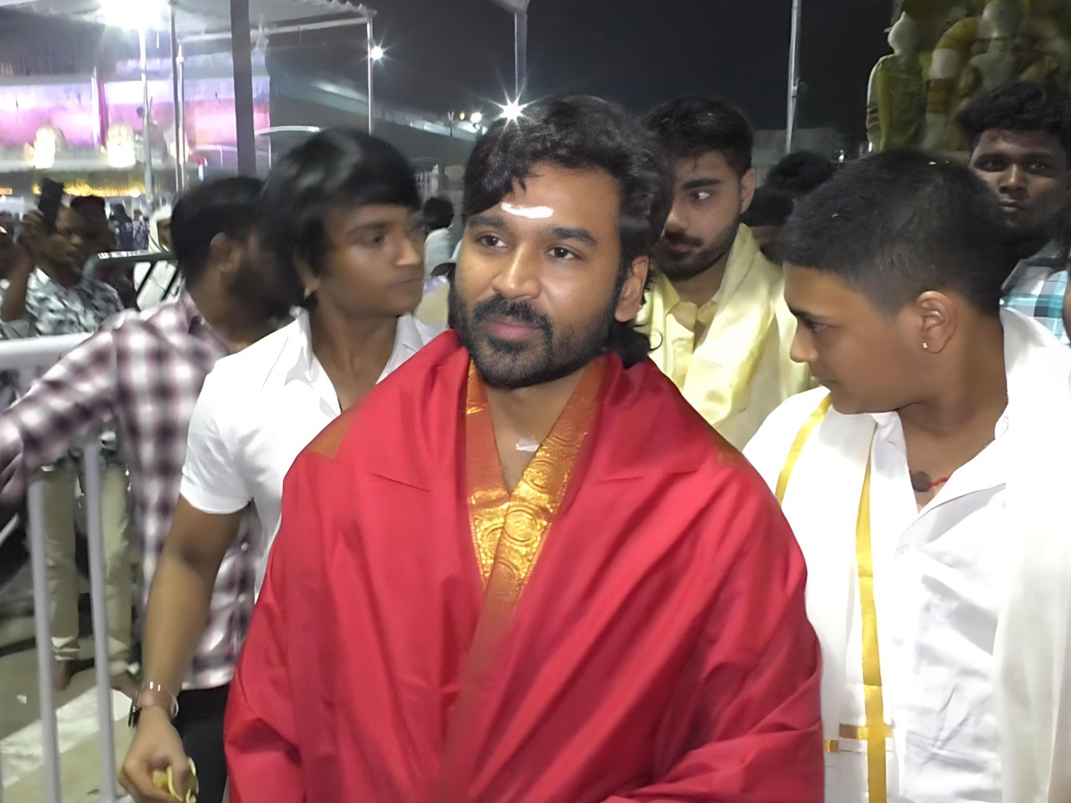 Actor Dhanush Visits Tirumala Tirupati Temple Photos6
