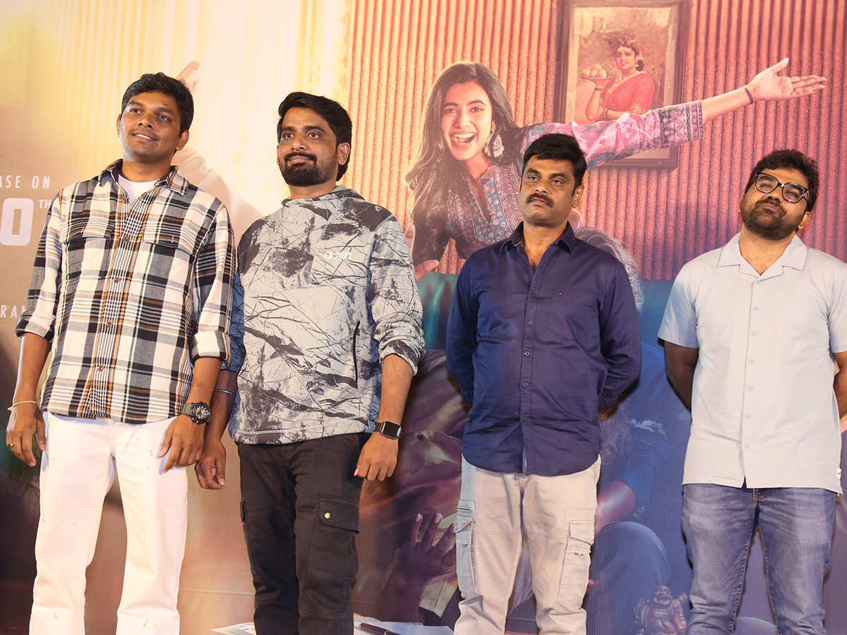 Hey Bhagwan Movie Press meet Photos14
