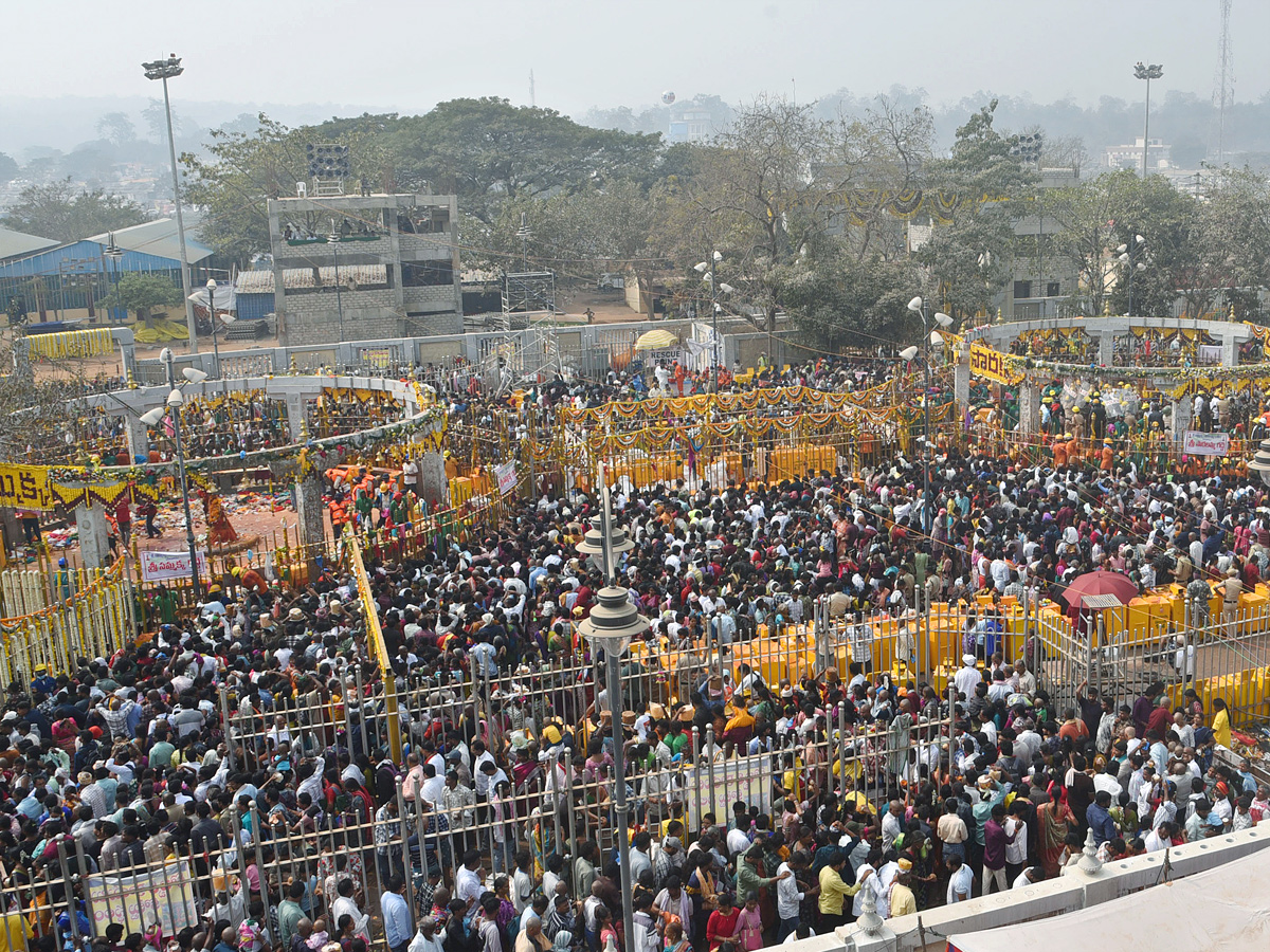 Medaram Samakka Saralamma Jatara 2026 Photos2