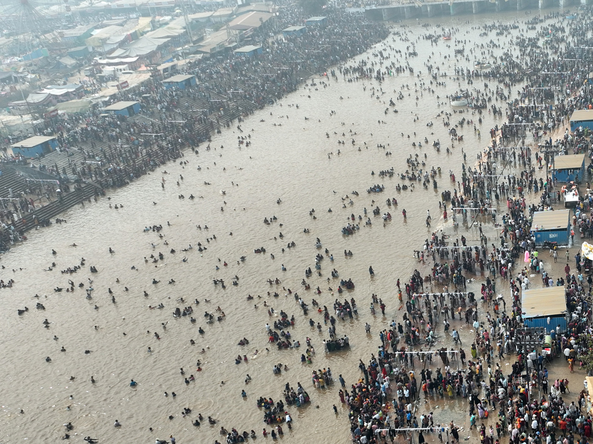 Medaram Samakka Saralamma Jatara 2026 Photos40