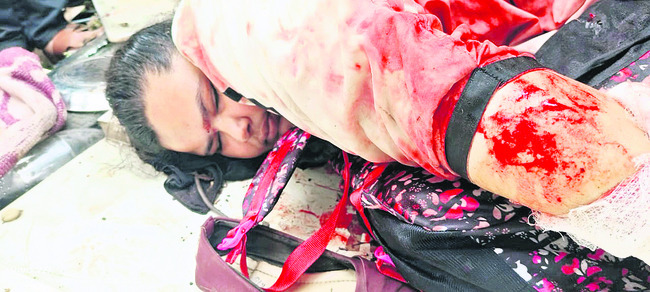 హాహాకారాలు.. ఆర్తనాదాలు2