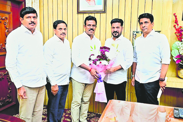 సీఎంను కలిసిన బీఎంఆర్‌ 2