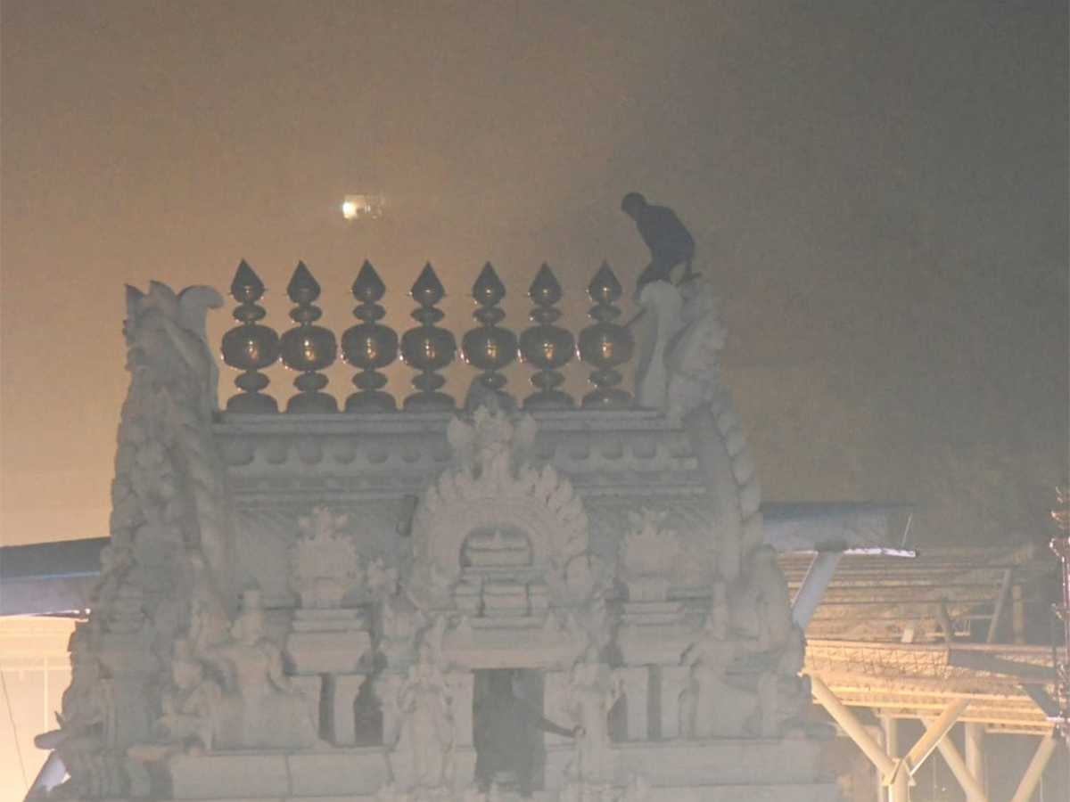 Drunk man Hulchul at TTD Sri Govindarajaswami Temple6