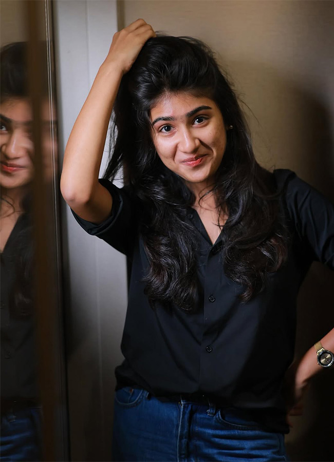 Riya Shibu is an Indian film Producer and Actress Photos12