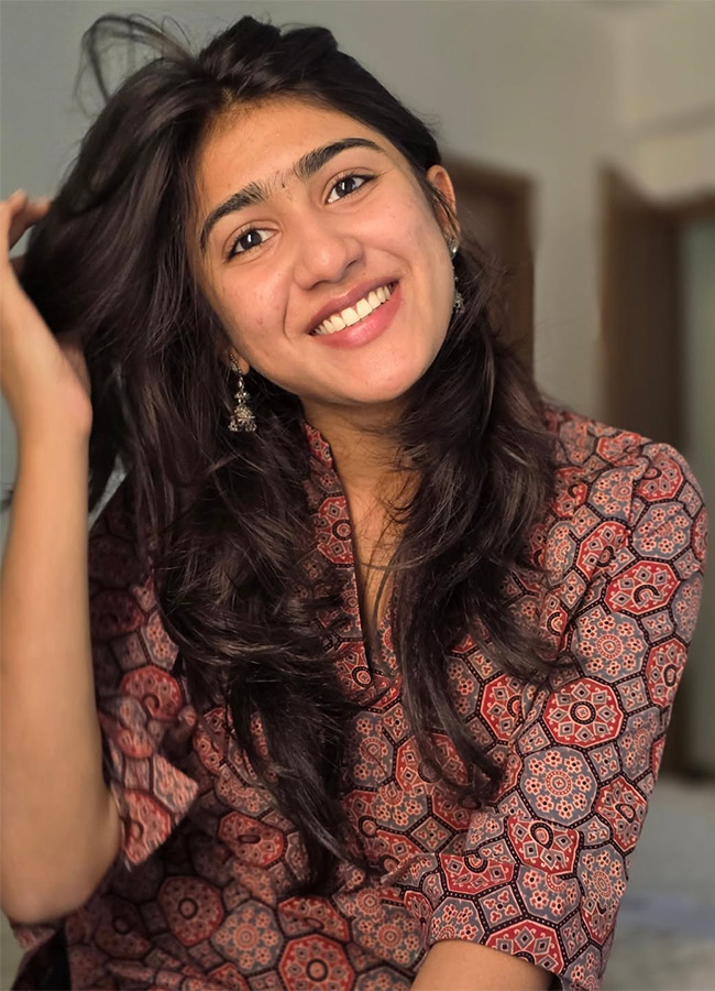 Riya Shibu is an Indian film Producer and Actress Photos6