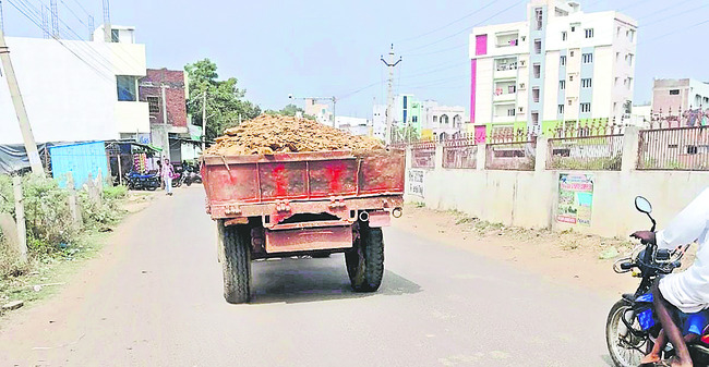 గిద్దలూరు కొండ లూటీ 1
