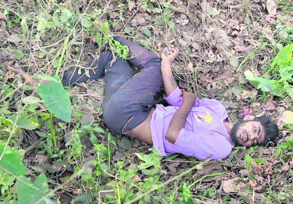 వసతి సౌకర్య పథకానికి రూ.10 లక్షల విరాళం  3