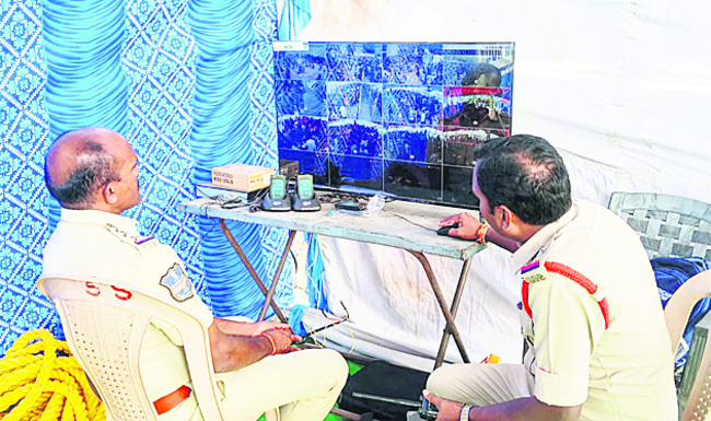 ఎన్నికల నియమావళి పాటించాలి1