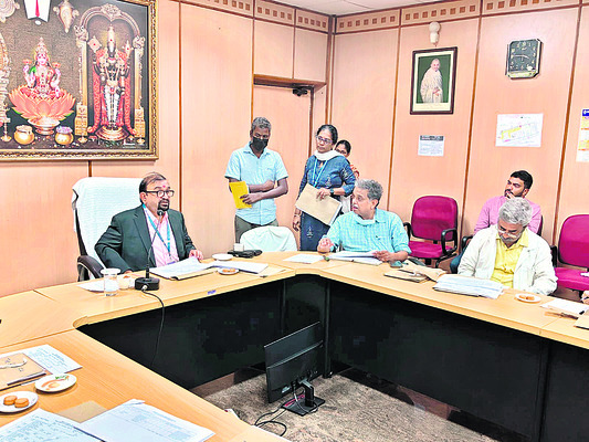 ఎస్పీడీసీఎల్‌ ఉద్యోగులకు ఎఫ్‌ఆర్‌ఎస్‌ అటెండెన్స్‌ యాప్‌1