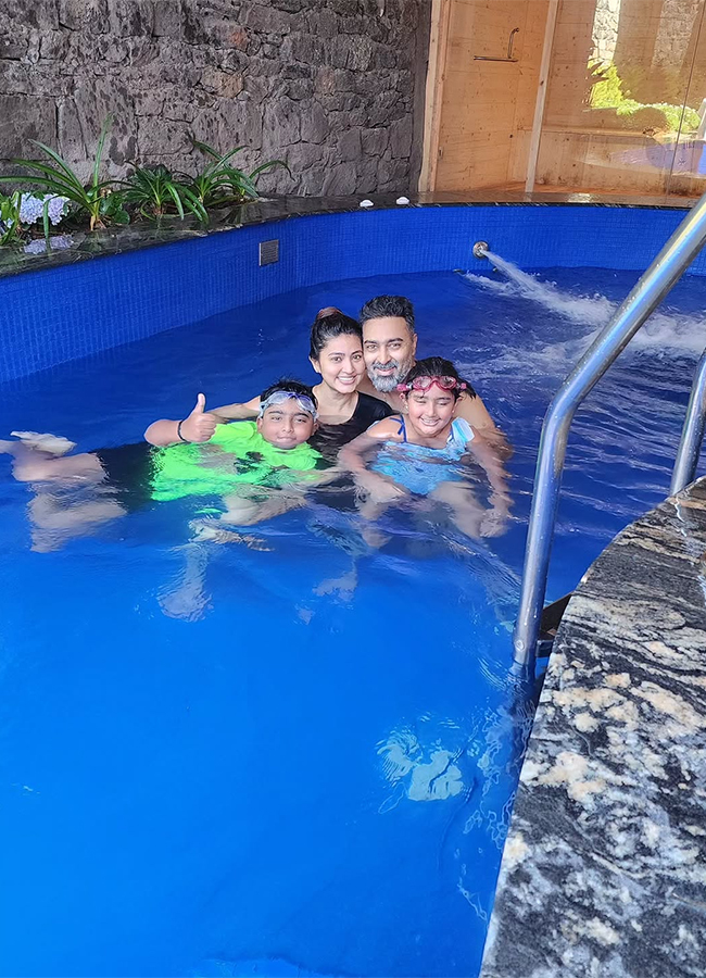 Actress Sneha in Paris Viral Photos13