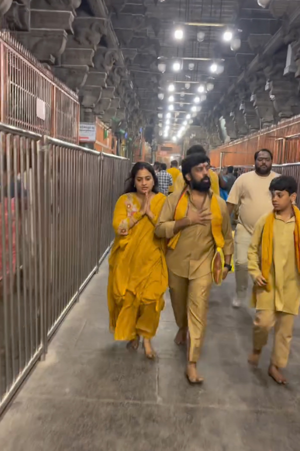 Choreographer Aata Sandeep master family visited Arunachalam Temple Photos8