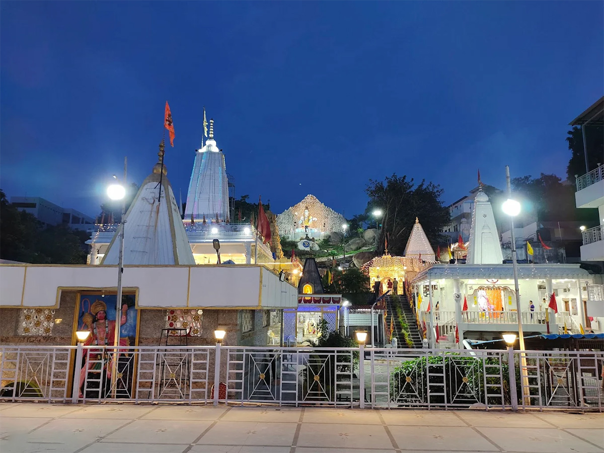 Sri Pahadi Hanuman Mandir Secunderabad, Telangana17