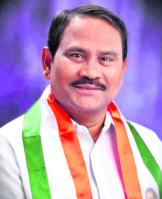 అదృష్టమంటే ఆ దంపతులదే..1