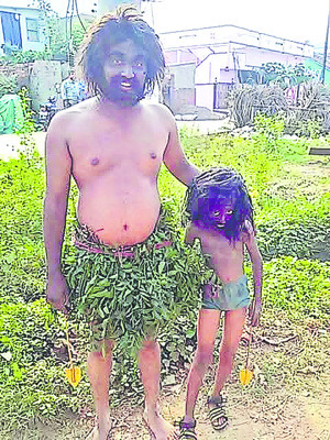 వేషం కట్టు... జోలె పట్టు 3